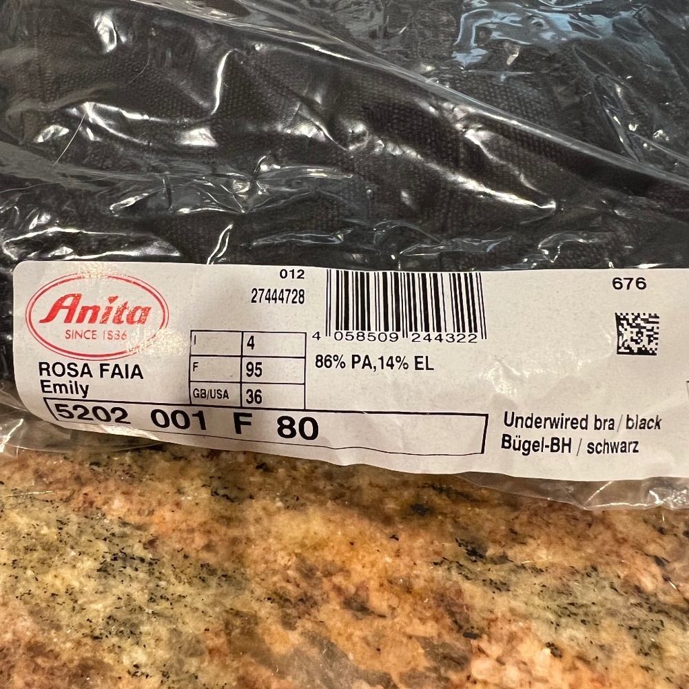 Anita size 36F (36DDD) black underwire NWT
